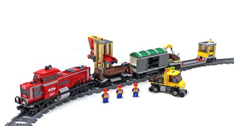 Red Cargo Train - LEGO set #3677-1 (Building Sets > City)