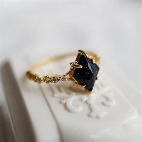 18k Gold Black Stone Ring Delicate Gold Ring Simple Zircon - Etsy