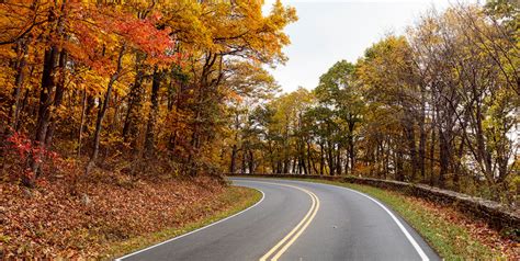 Driving Skyline Drive - Shenandoah National Park (U.S. National Park ...