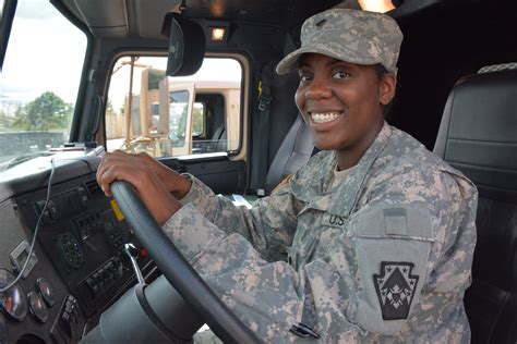 Face of Defense: Citizen-Soldier Applies Skills to Military, Civilian Jobs > U.S. DEPARTMENT OF ...