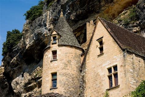 La Roque-Gageac, Dordogne, Aquitaine | Dordogne, French architecture, French chateau