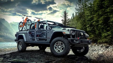 Mopar already has over 20 accessories for the 2020 Jeep Gladiator