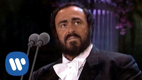 Luciano Pavarotti - Ave Maria (Schubert) Chords - Chordify