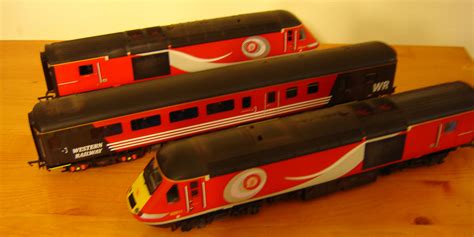 DMU EMU and Fast Trains - DELHI TO BOMBAY MODEL RAILROAD