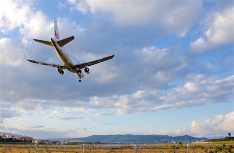 Itami Airport (Osaka International Airport) - GaijinPot Travel