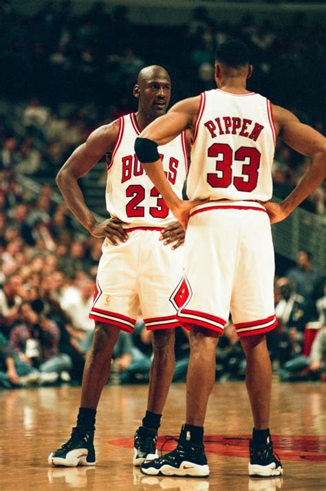 Michael Jordan and Scottie Pippen During an Atlanta Hawks v Chicago Bulls Game in 1997 | Are ...