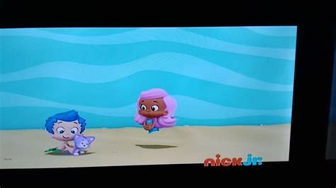 Bubble Guppies Intro En Español Latino - YouTube