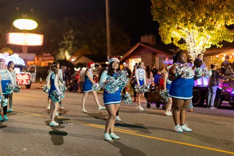 'All was Bright' at the 62nd annual Christmas Light Parade in downtown ...