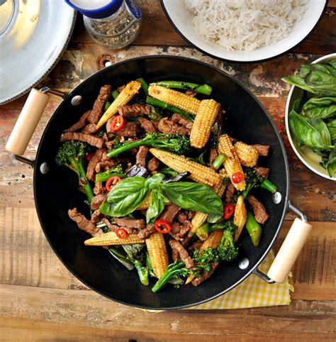 Thai Beef, Vegetables & Basil Stir Fry - Fuss Free Cooking