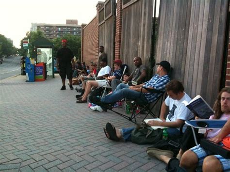 iPhone 4 release day | Clarendon, VA Apple Store | Blake Patterson | Flickr