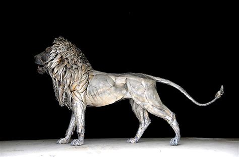 Artist Turns 4000 Pieces of Metal Into 10 ft, 550 pound Lion Sculpture » TwistedSifter