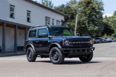 Ford Bronco 2-door Black Diamond 2021 | GTPlanet