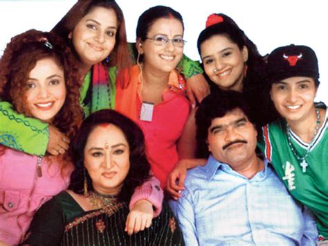 'Hum Paanch' returns with season three - Times of India