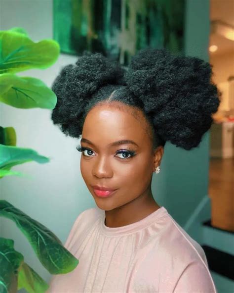 80 Cute & Easy Natural Hairstyles For Black Women In 2025