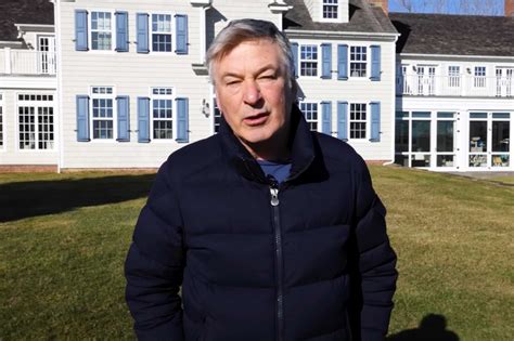 Alec Baldwin Re-Lists $19M Hamptons Home with a New Video