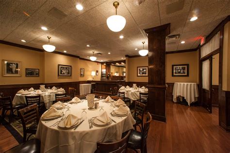 Maggiano's Little Italy Old Orchard - Skokie private dining, rehearsal ...