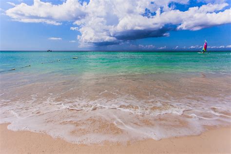 Destination Inspiration: Seven Mile Beach Of Jamaica