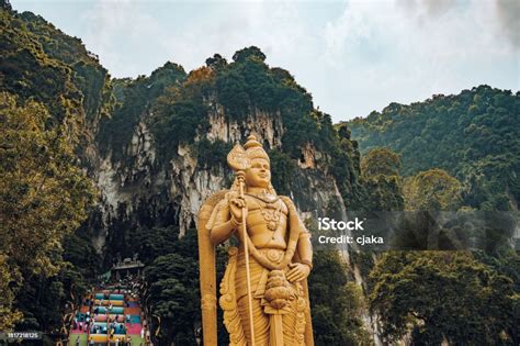 Batu Cave In Malaysia Hinduism Temple Stock Photo - Download Image Now - Ancient, Architecture ...