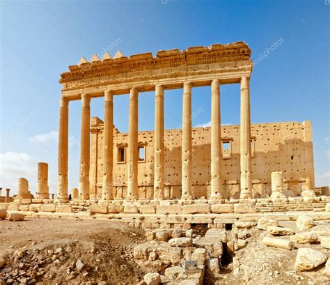 Palmyra Temple Syria — Stock Photo © dbajurin #132017210