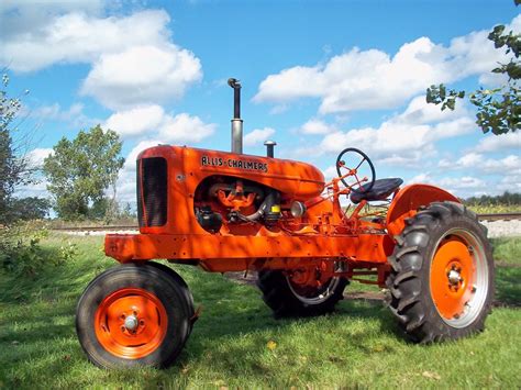 Allis-Chalmers WC Tractor, styled, 40s vintage | Tractors, Vintage ...