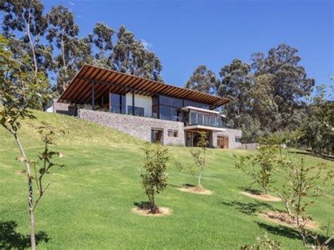 Small Modern Hillside House Plans with Attractive Design MODERN | House ...