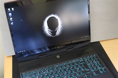 Alienware M15 Gaming Laptop Review - VGU