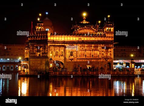 Golden Temple, night, reflection, Amritsar, India, Asia Stock Photo - Alamy