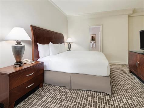 Hilton Houston Post Oak Hotel in Houston (TX) - Room Deals, Photos & Reviews