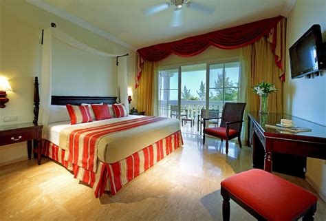 Grand Palladium Jamaica Resort and Spa All Inclusive, Lucea | 2021 Updated Prices, Deals