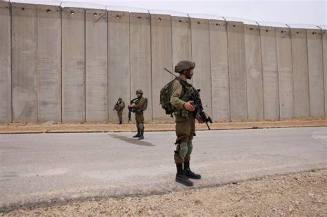 Israel completes ‘iron wall’ underground Gaza barrier | News | Al Jazeera