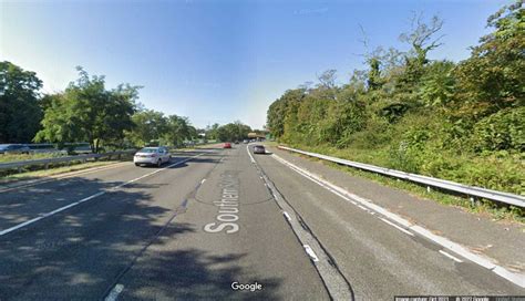 Fatal Crash: 38-Year-Old’s Vehicle Hits Sign On Southern State Parkway In Hempstead | Nassau ...