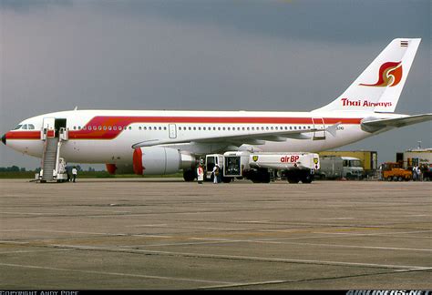 Airbus A310-204 - Thai Airways | Aviation Photo #1228843 | Airliners.net