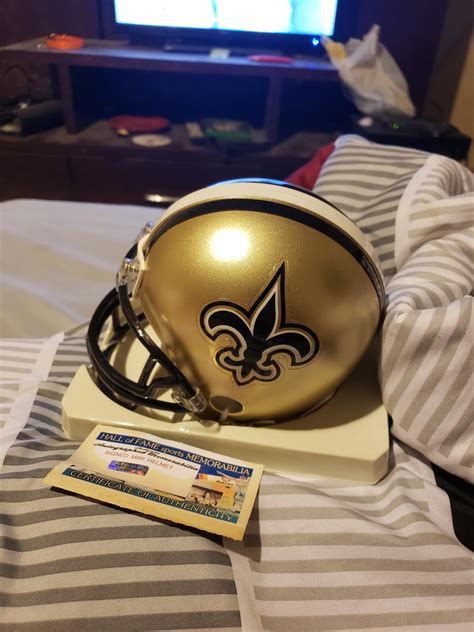 Had this signed saints mini helmet 8 years now, wondering what its worth : whatsthisworth
