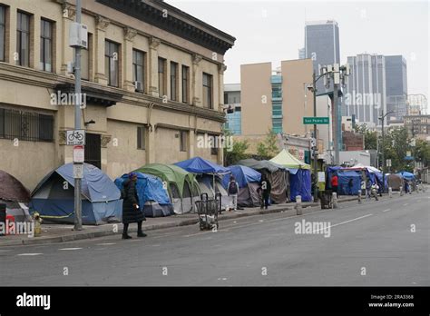 Downtown of Los Angeles, view from the Skid Row area Stock Photo - Alamy