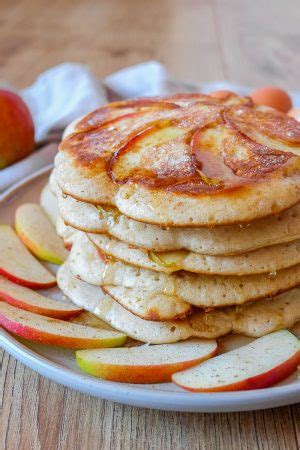 Fluffy German Apple Pancakes (Apfelpfannkuchen)