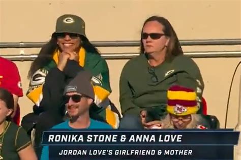 Jordan Love's girlfriend, mom stuck in last row for first NFL start - Patabook News