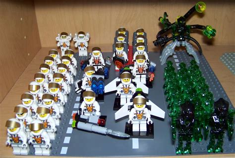 Lego Mars Mission Aliens