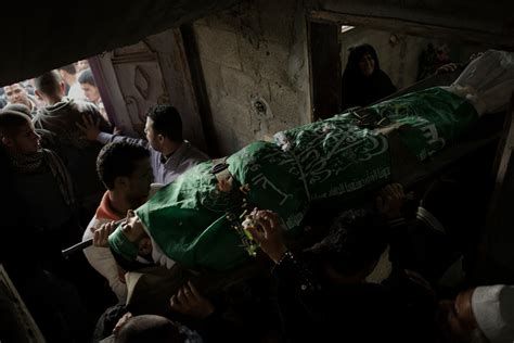 Palestinian Death Shows Confusion Over Gaza Truce - The New York Times