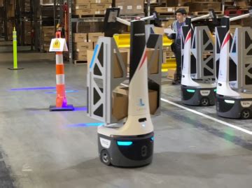 Warehouse Robots Address Labor Challenges in Order Fulfillment