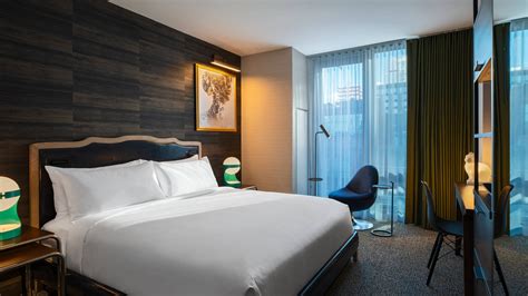 Chelsea Hotel New York, NY | Renaissance New York Chelsea Hotel