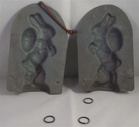 Garage Sale Finds: Chocolate Easter Bunny Mold