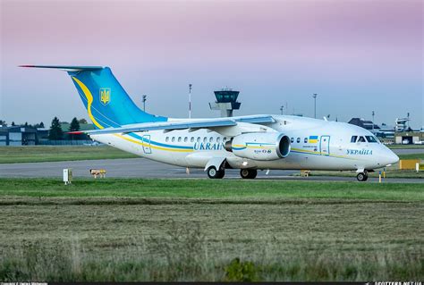 Spotters.Aero - Фото самолета (ID:117616) Ukraine - Government Antonov An-148-100V UR-UKR ...