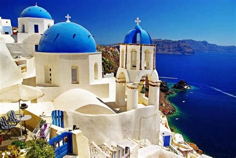 20 Famous Greek Landmarks You Need To Visit In 2024