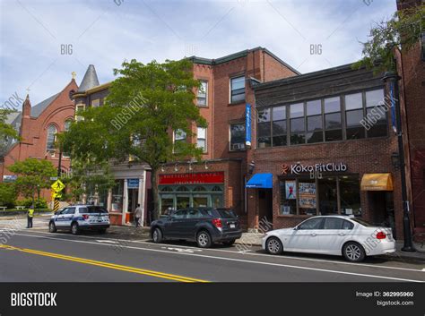 Brookline, Ma, Usa - Image & Photo (Free Trial) | Bigstock