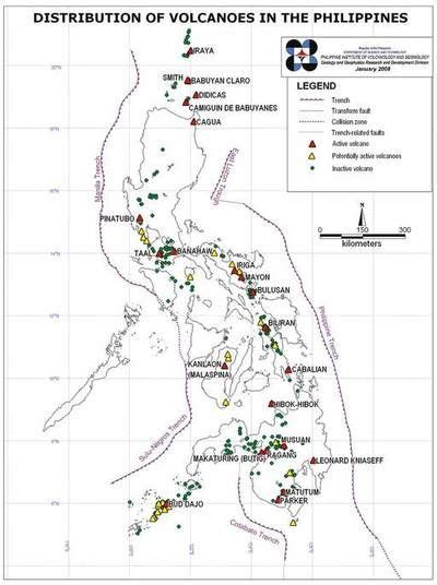 Map of volcanoes in the Philippines and major tectonic features (PHILVOLCS 2008) | Philippines ...