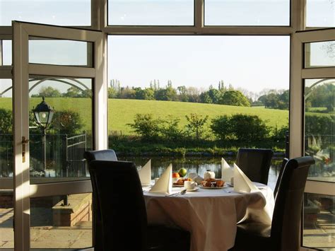 Lion Quays Hotel & Spa in Shropshire & Herefordshire and NR Oswestry ...