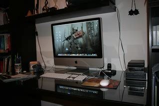 My first Mac (right side) | Il mio primo Mac, 24 pollici.. | Flickr