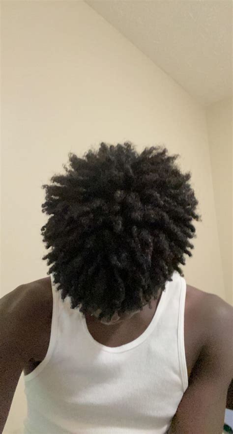 Why does my short hair hang when I wash (FREEFORMS) : r/Dreadlocks