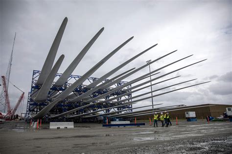 PHOTOS: Massive Vineyard Wind turbines under construction in New Bedford | WBUR News