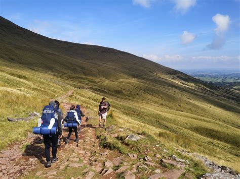 Gold DofE | Urdd Gobaith Cymru